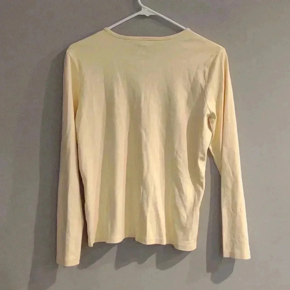 LL Bean women's medium regular pale yellow long sleeve T-shirt - Picture 3 of 3